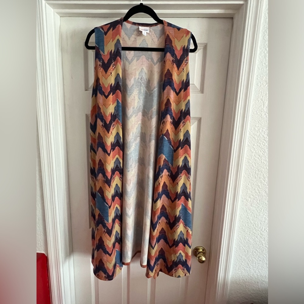 Euc size medium Lularoe Joy